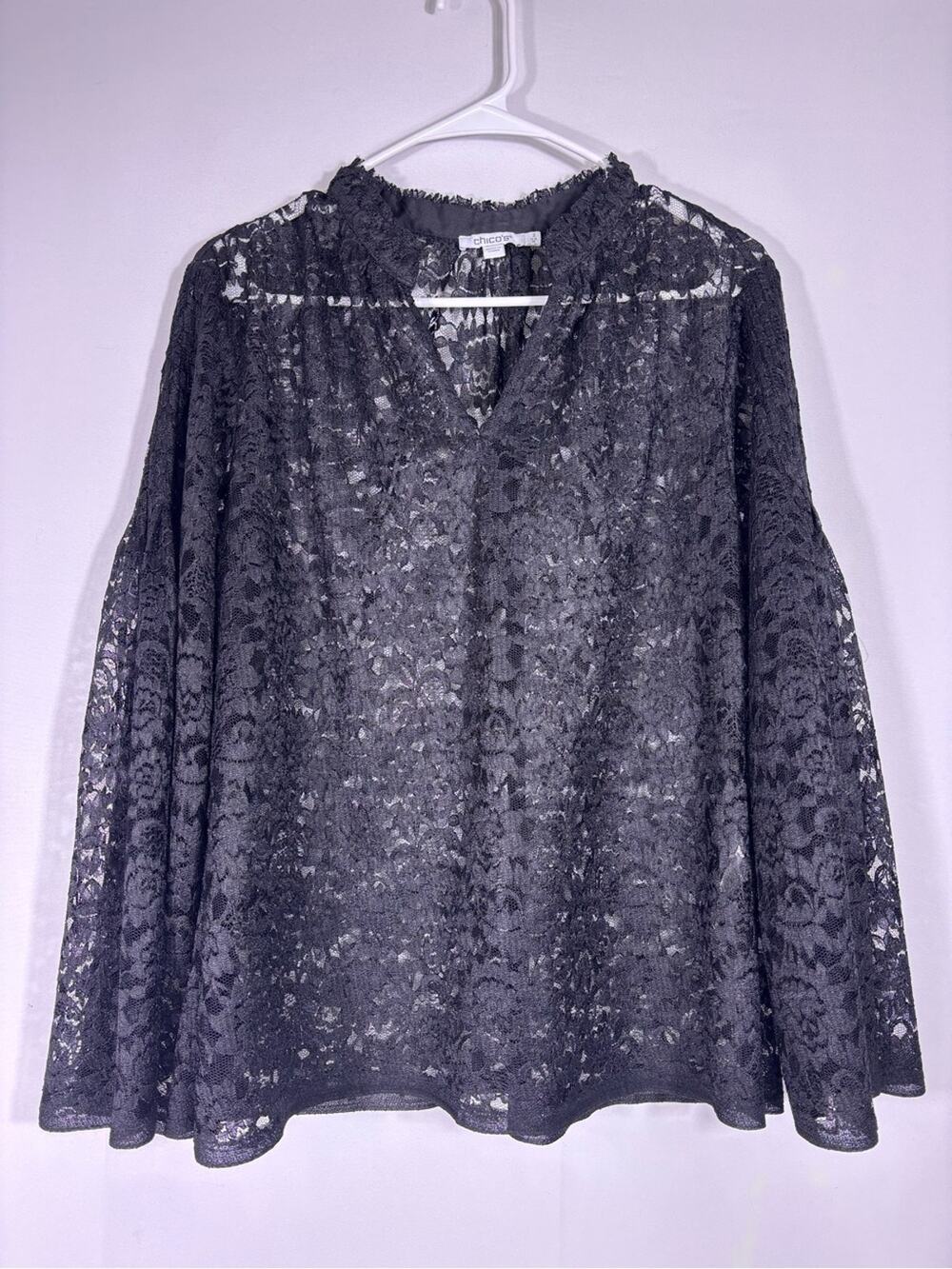 Chico’s Black Lace Bell Sleeve Witchy Romantic Blouse Size Large